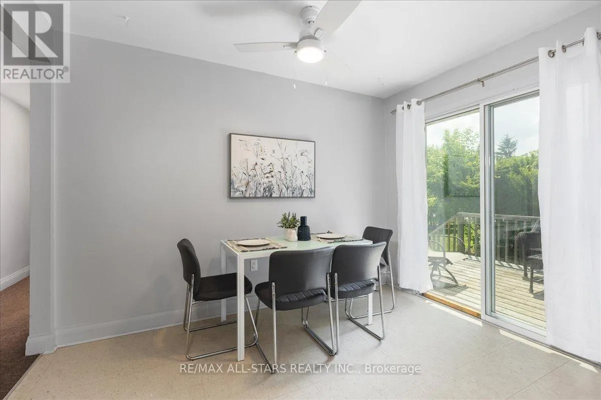 84 METRO ROAD N