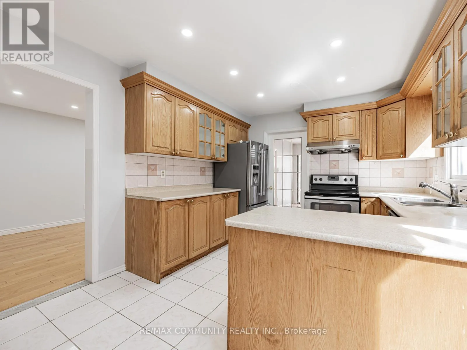 95 KETCHUM CRESCENT