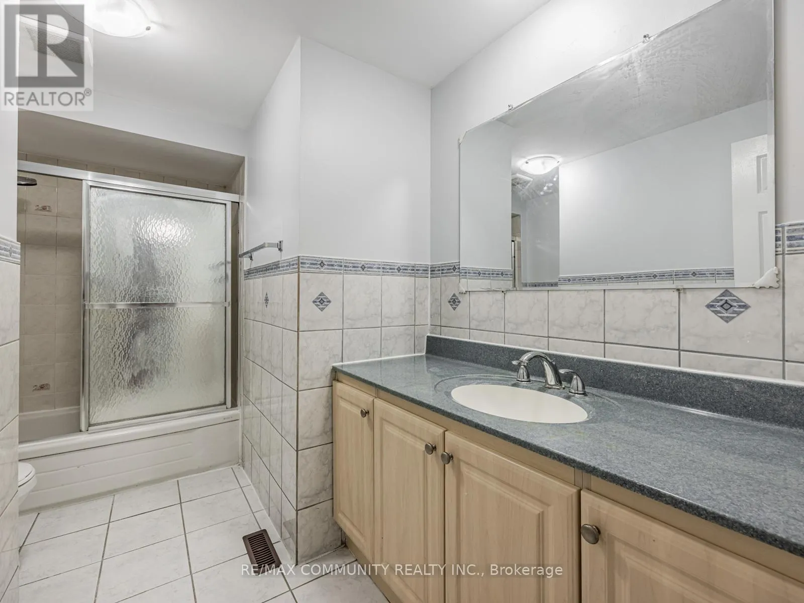 95 KETCHUM CRESCENT