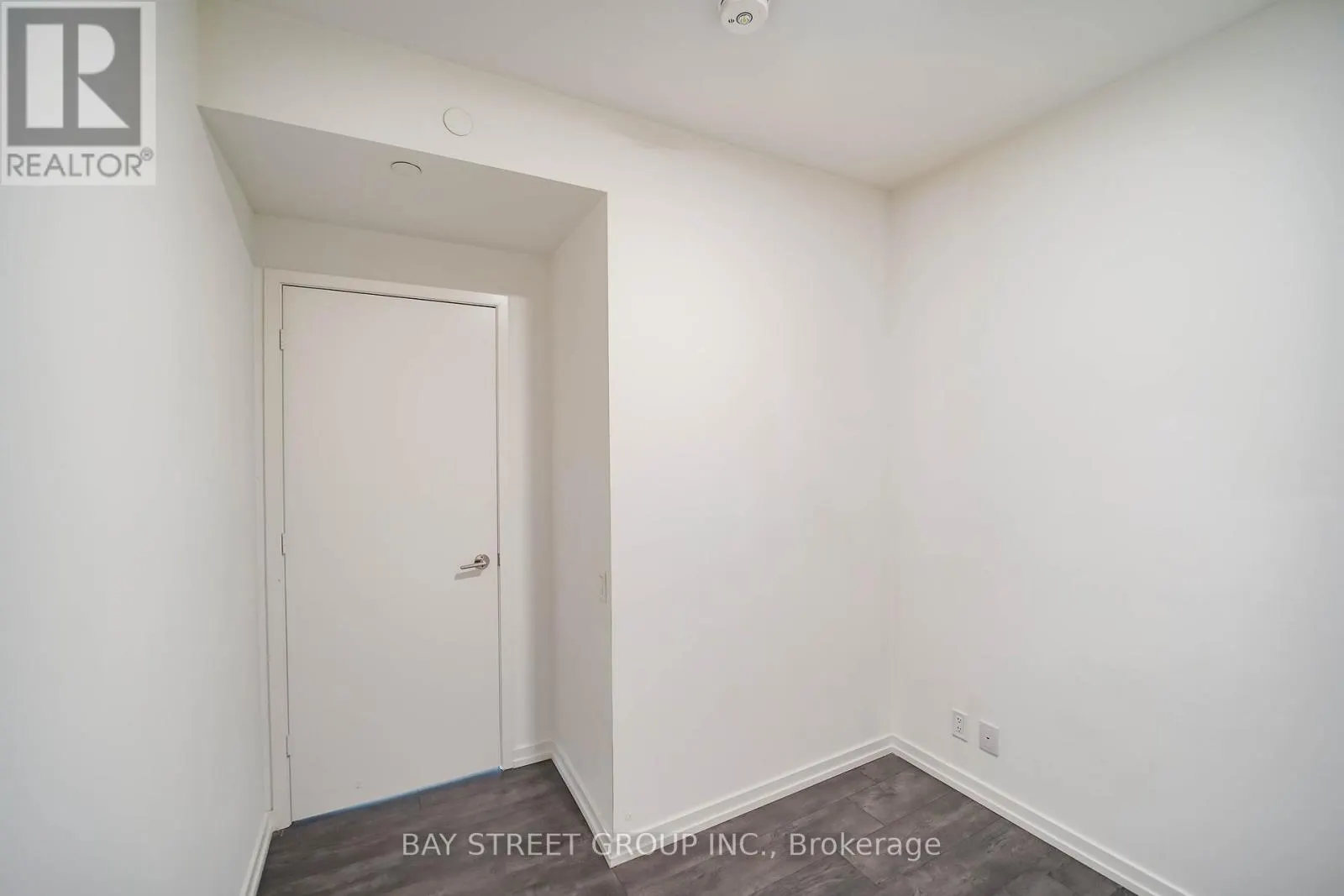 4203 - 7890 JANE STREET