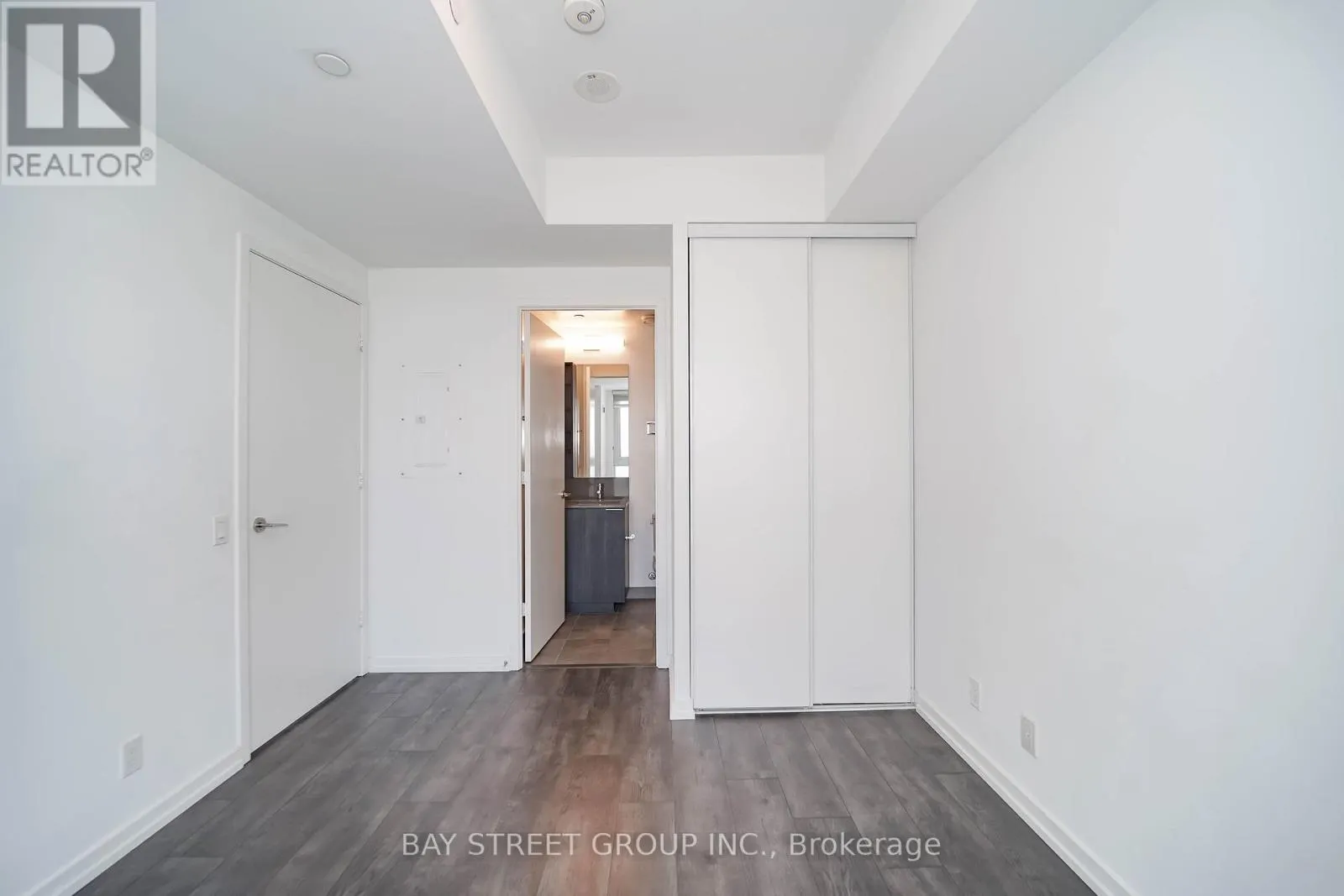 4203 - 7890 JANE STREET