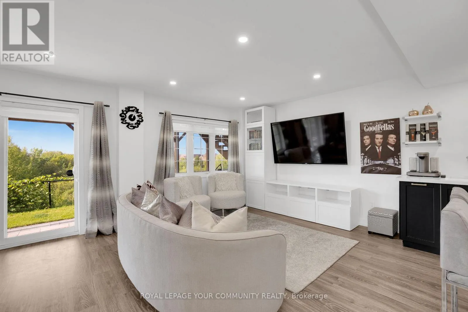 130 SANTA AMATO CRESCENT