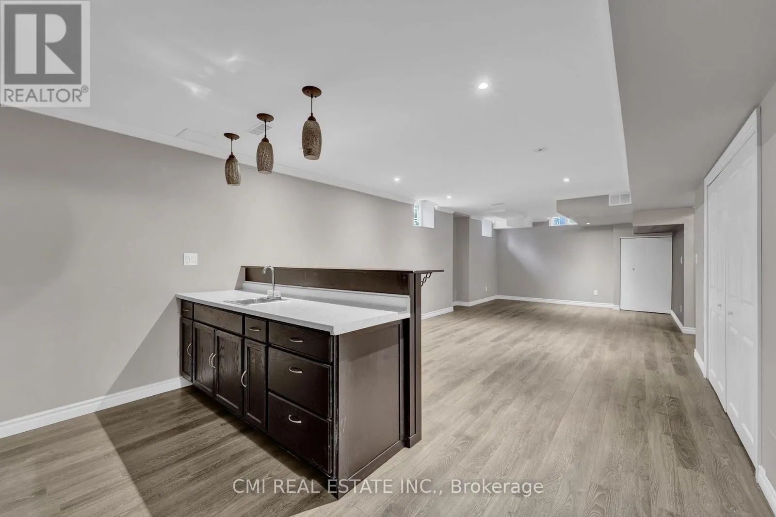 32 HISLOP DRIVE
