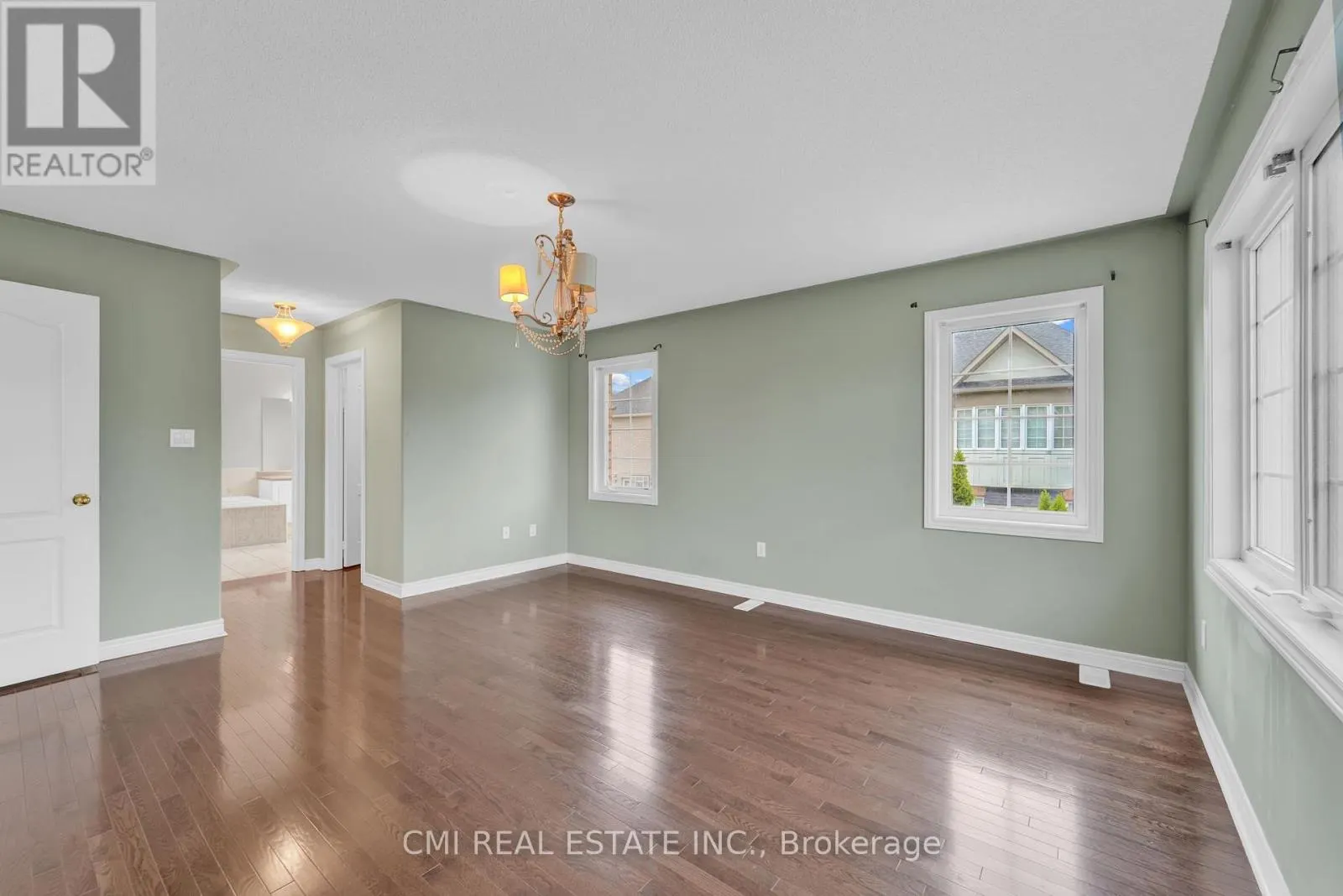 32 HISLOP DRIVE