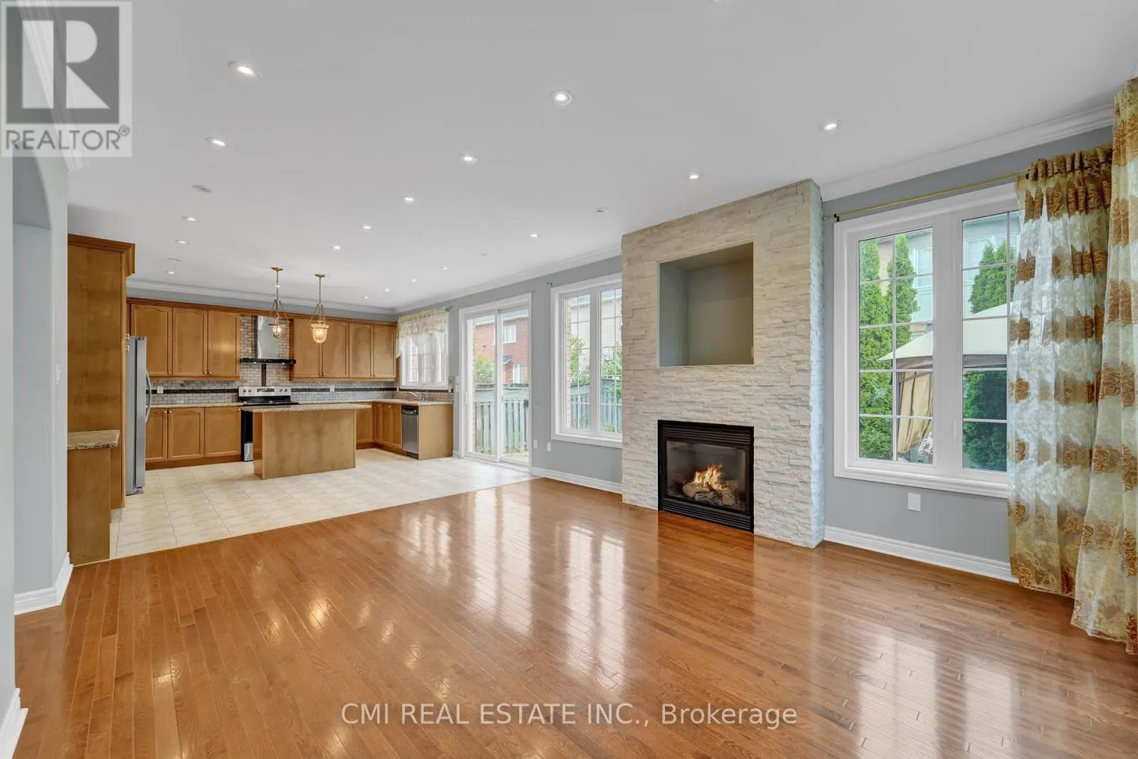 32 HISLOP DRIVE