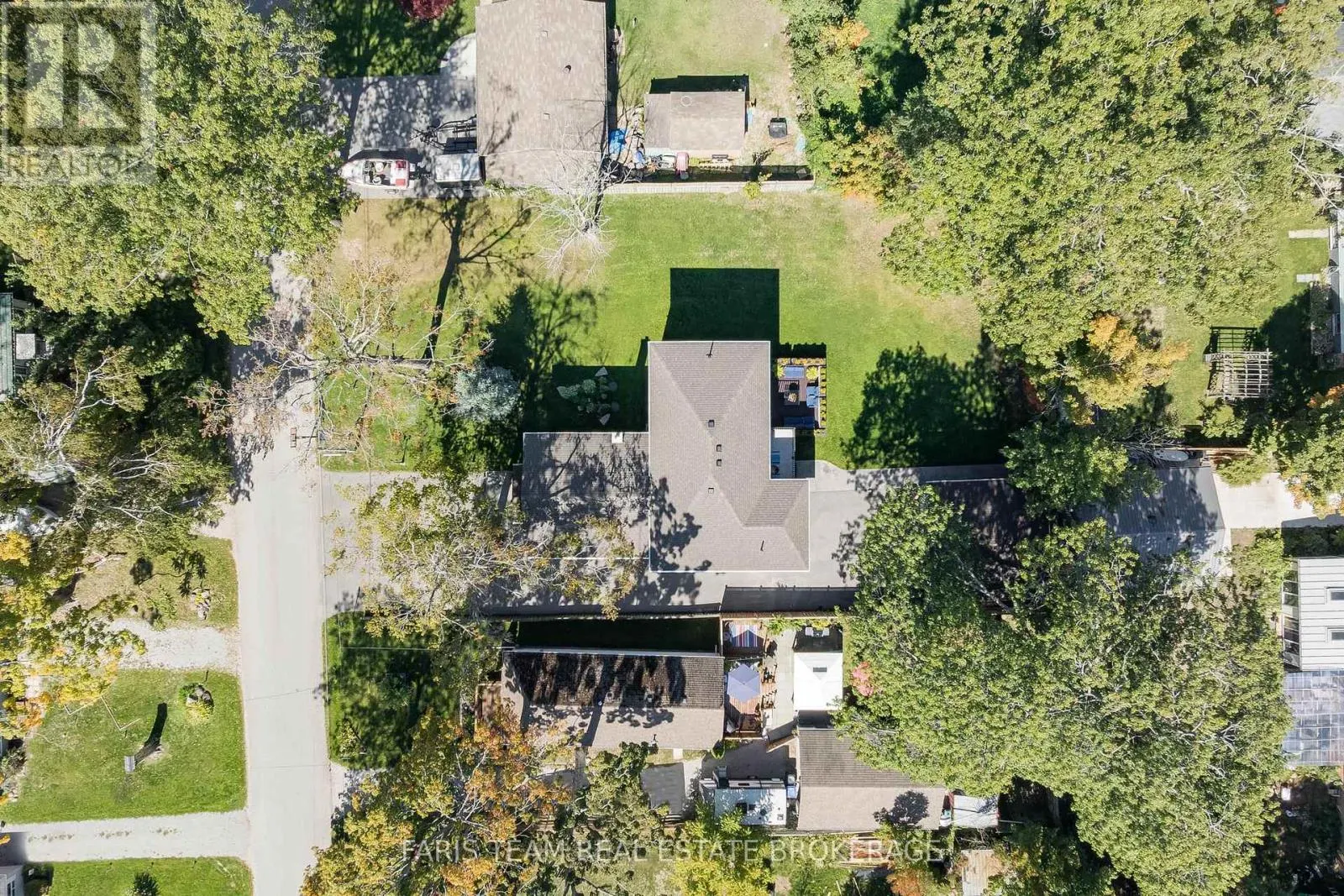 3951 ALBERTA AVENUE