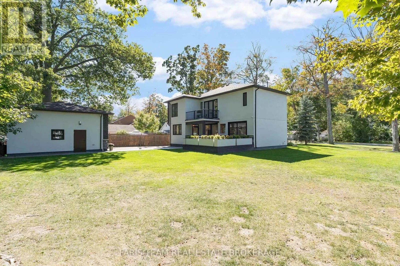 3951 ALBERTA AVENUE