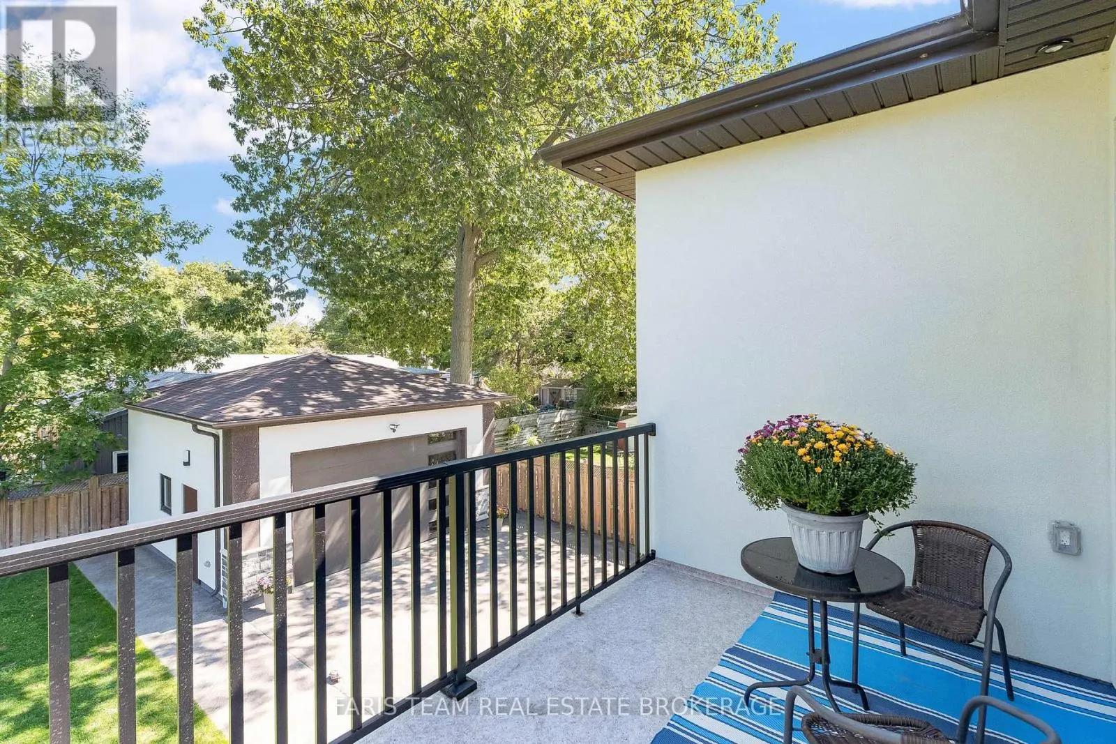 3951 ALBERTA AVENUE