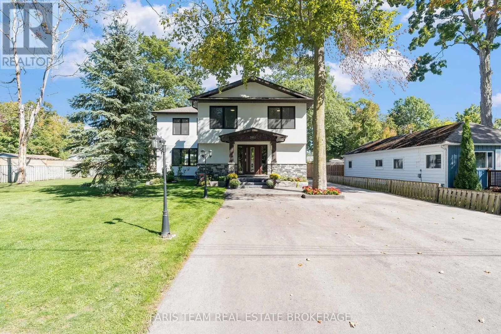 3951 ALBERTA AVENUE