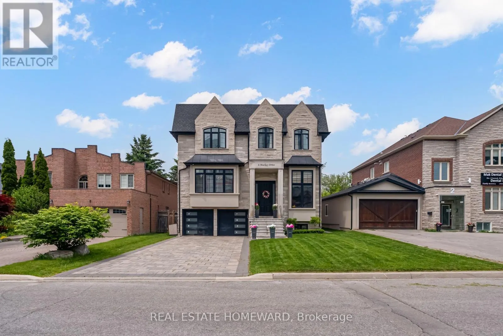 6 MACKAY DRIVE