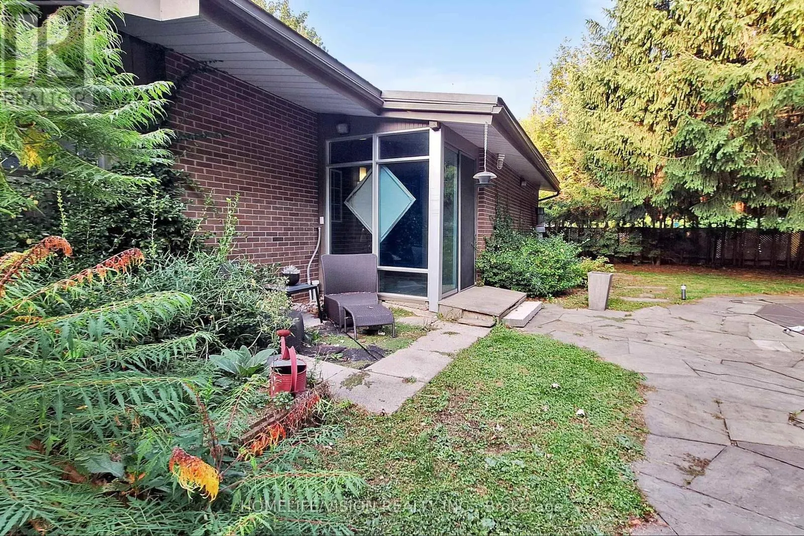 135 PATRICIA DRIVE