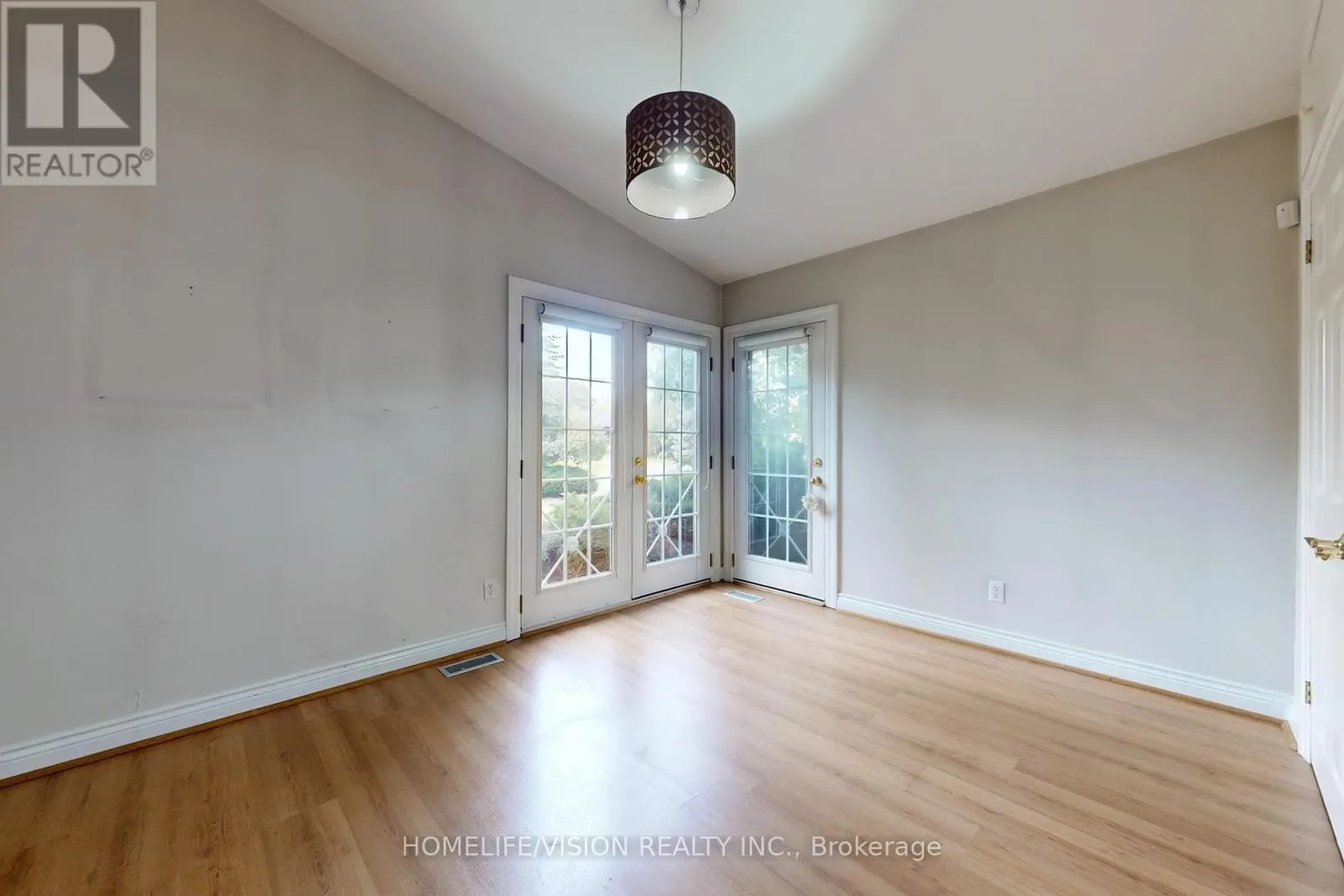 135 PATRICIA DRIVE