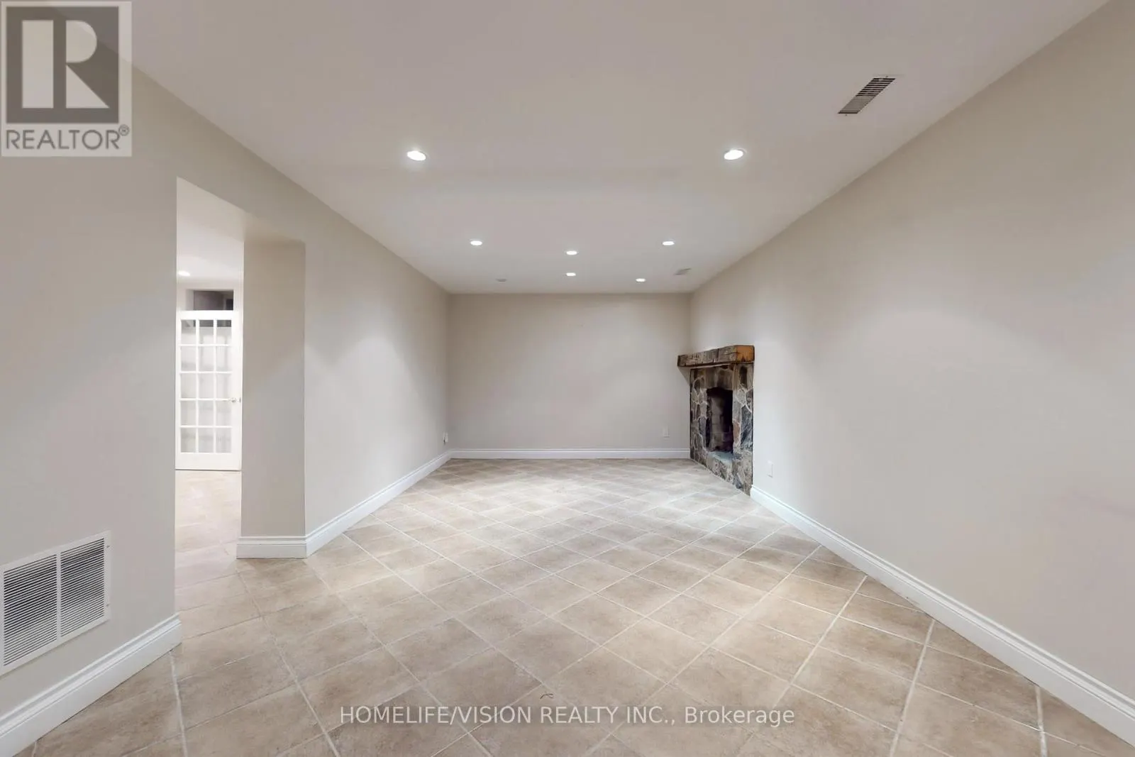 135 PATRICIA DRIVE