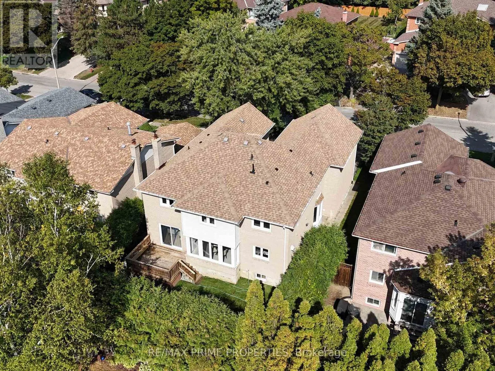 137 OLD SURREY LANE