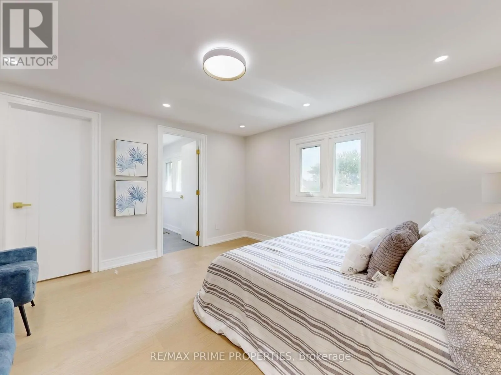 137 OLD SURREY LANE