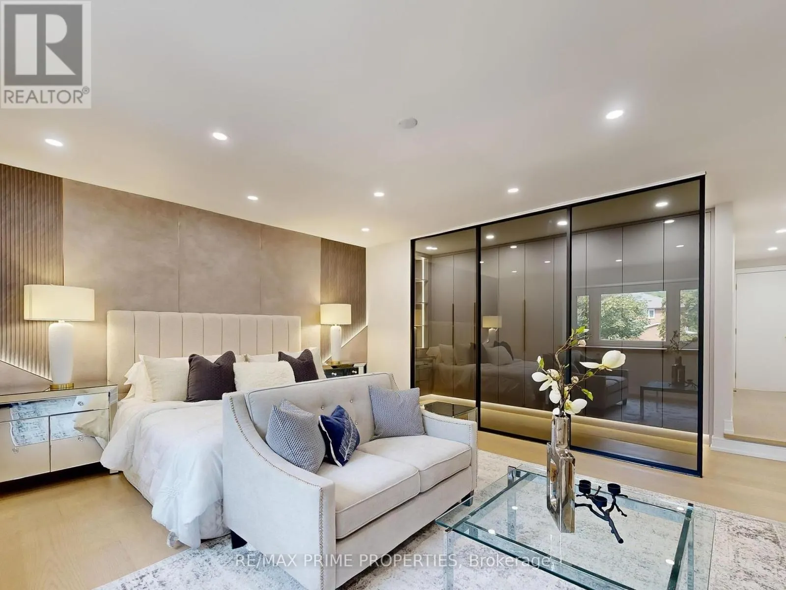 137 OLD SURREY LANE
