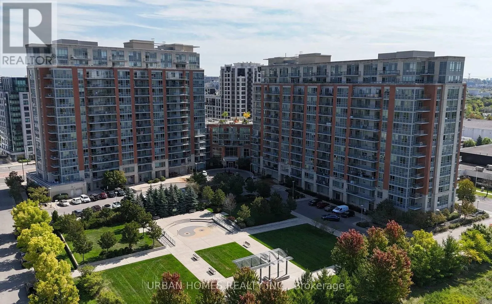 620 - 60 SOUTH TOWN CENTRE BOULEVARD