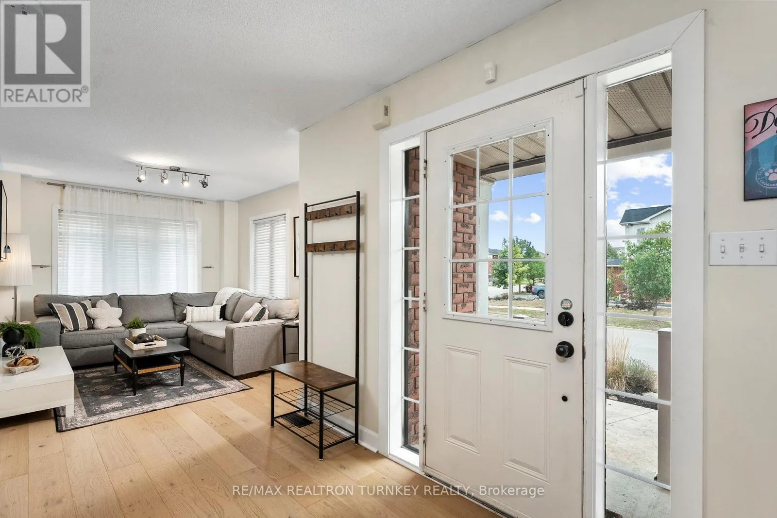 84 ADMIRAL CRESCENT