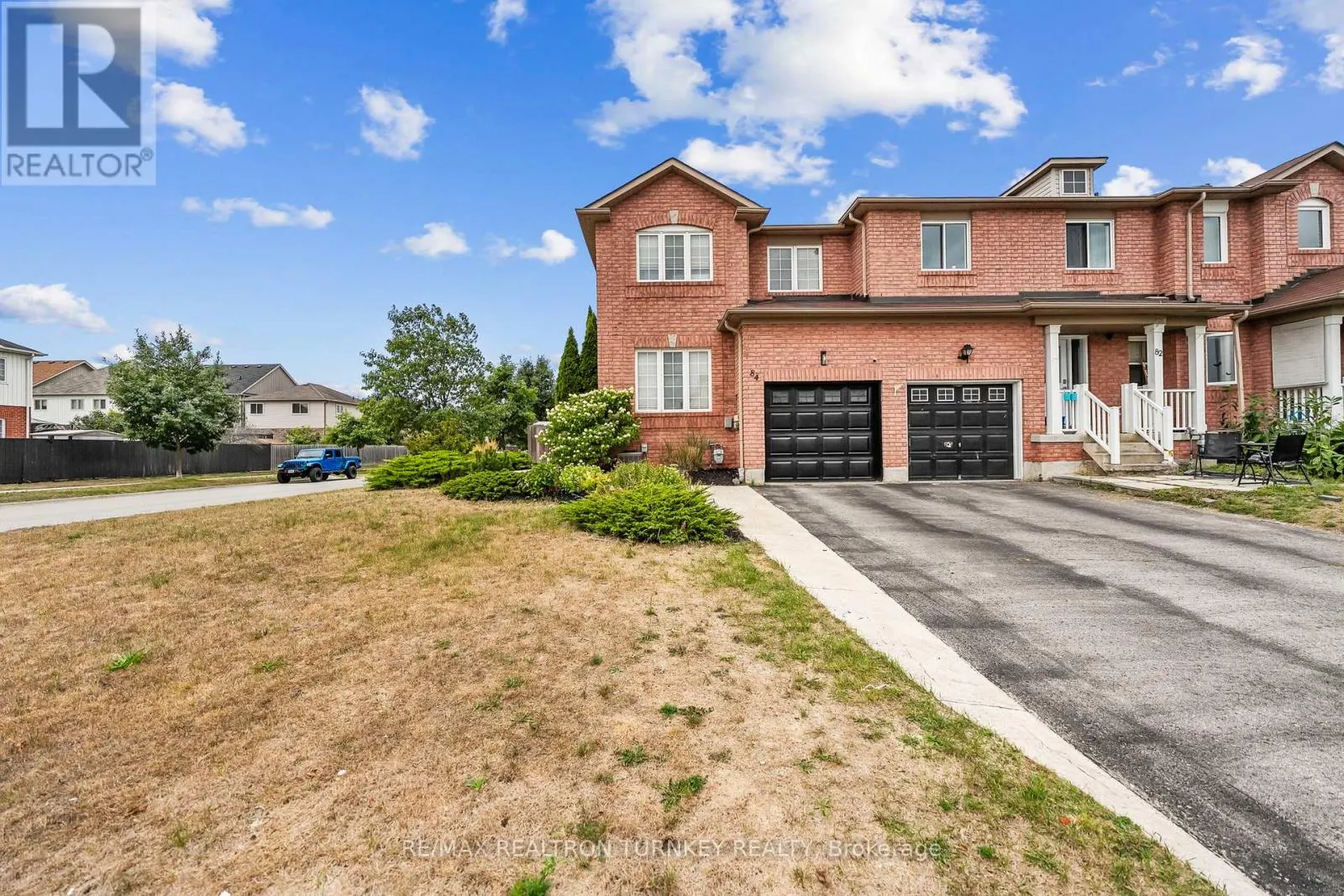 84 ADMIRAL CRESCENT