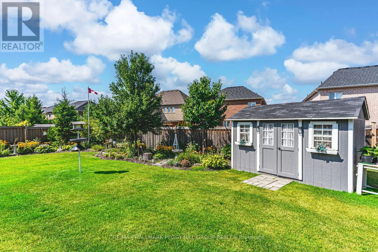 25 COPELAND CRESCENT