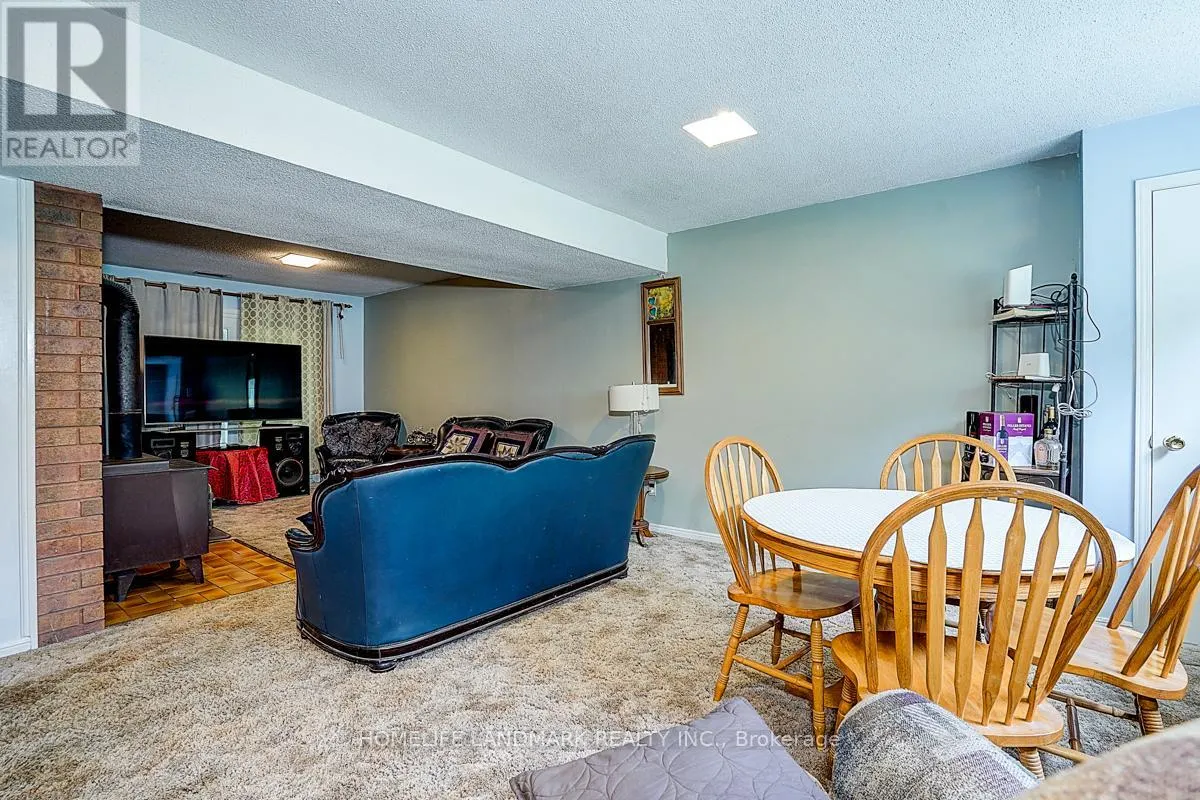 6068 BLOOMINGTON ROAD
