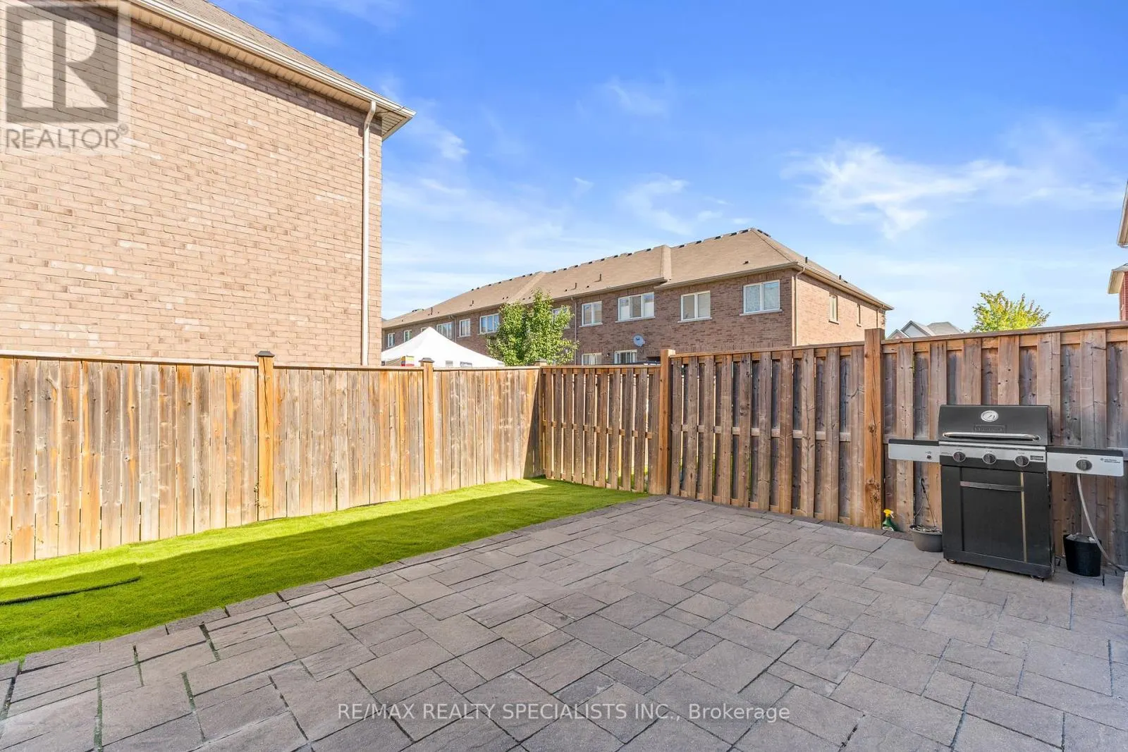 92 MCCANN CRESCENT