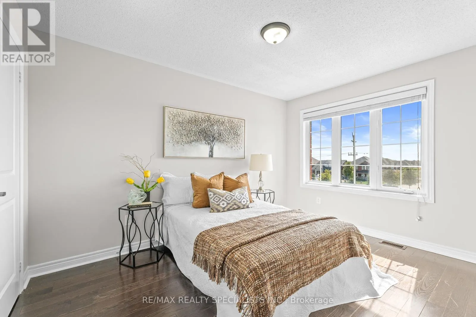 92 MCCANN CRESCENT