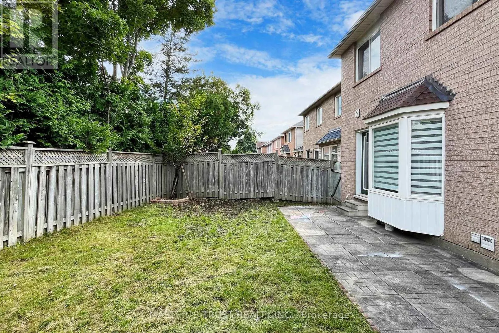 12 CASTLEMORE AVENUE
