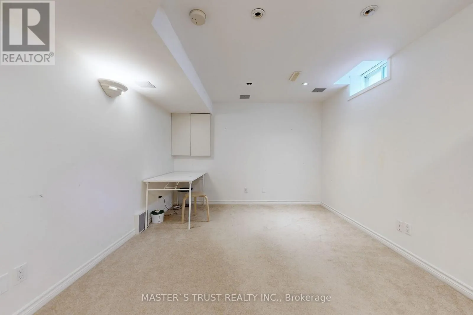 12 CASTLEMORE AVENUE