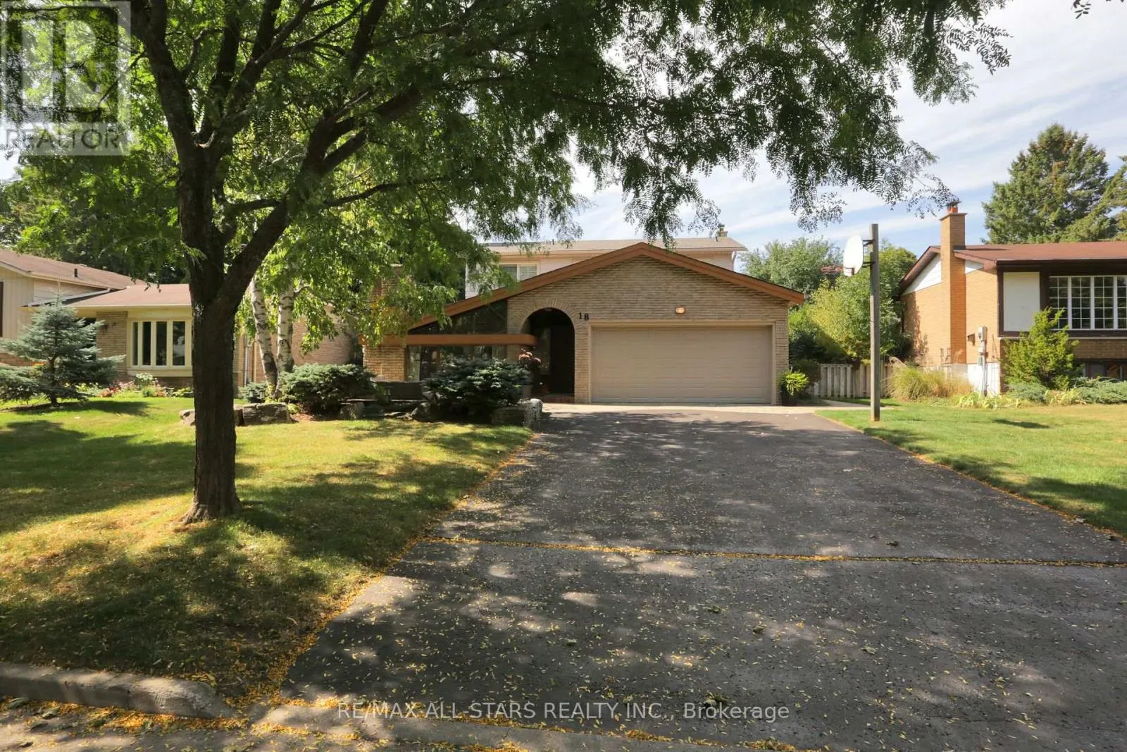 18 SIR BRANDILES PLACE PLACE
