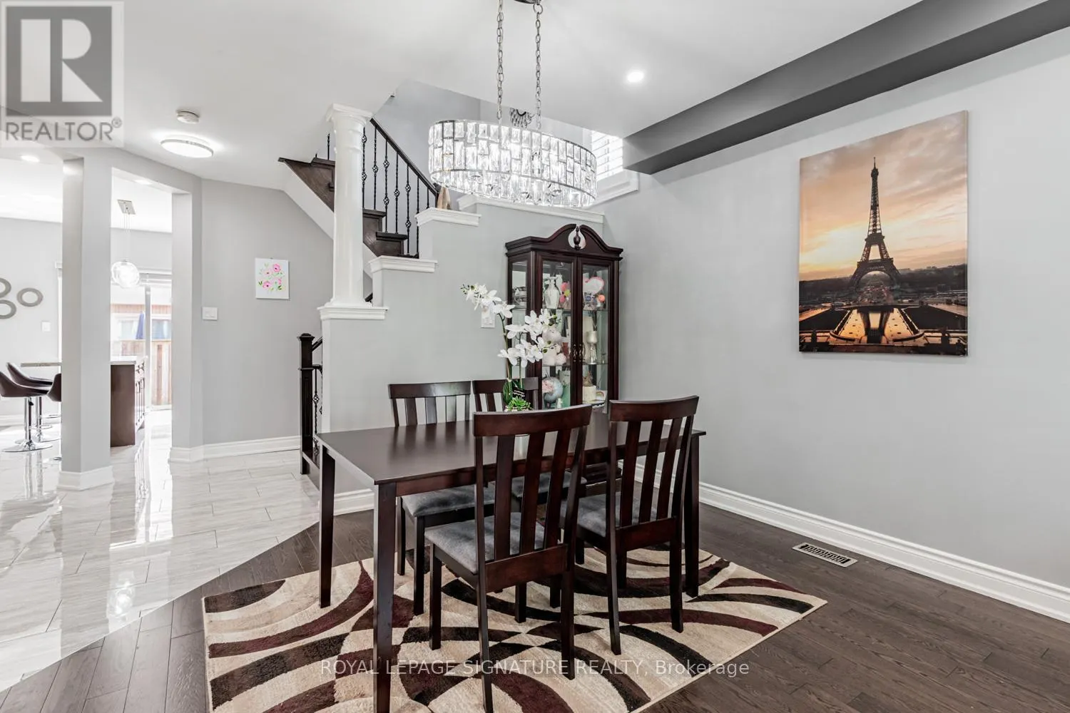 5 SANDCHERRY AVENUE
