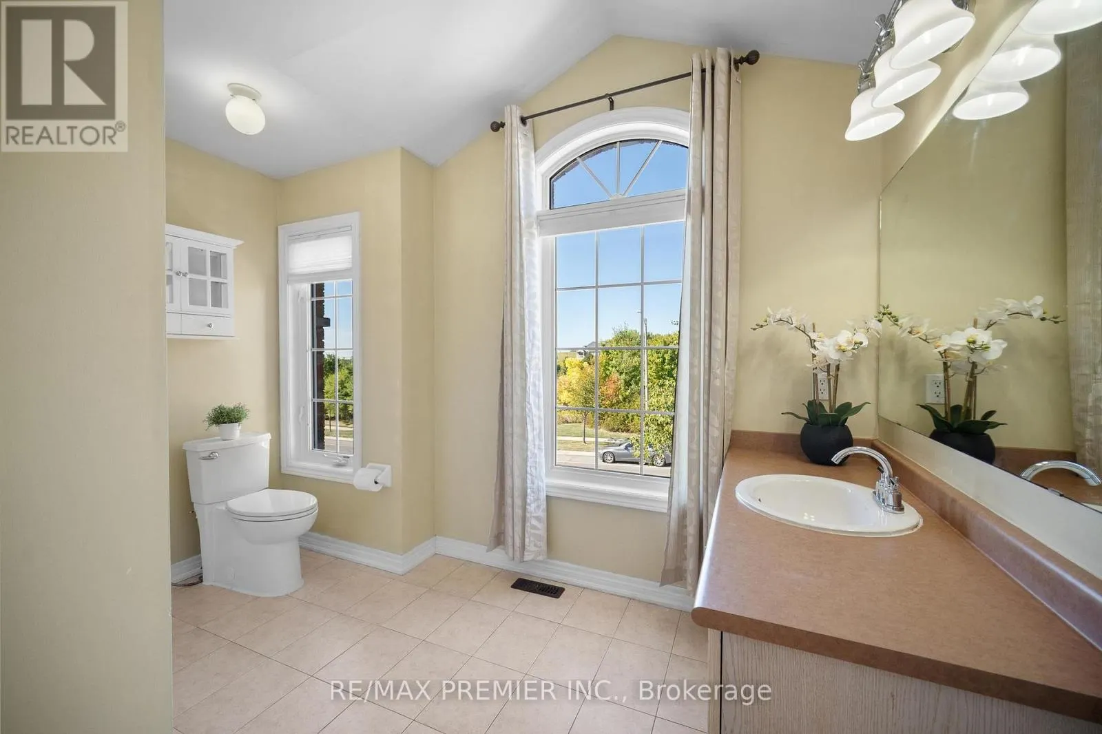271 PEAK POINT BOULEVARD