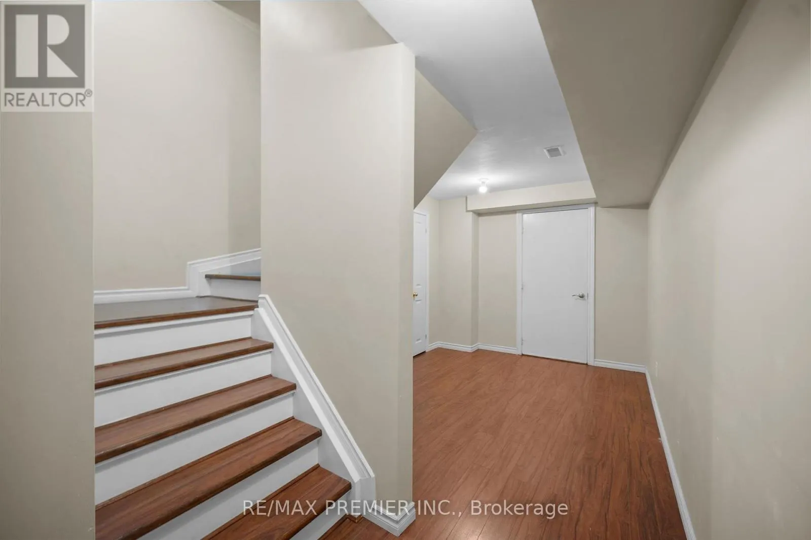 271 PEAK POINT BOULEVARD