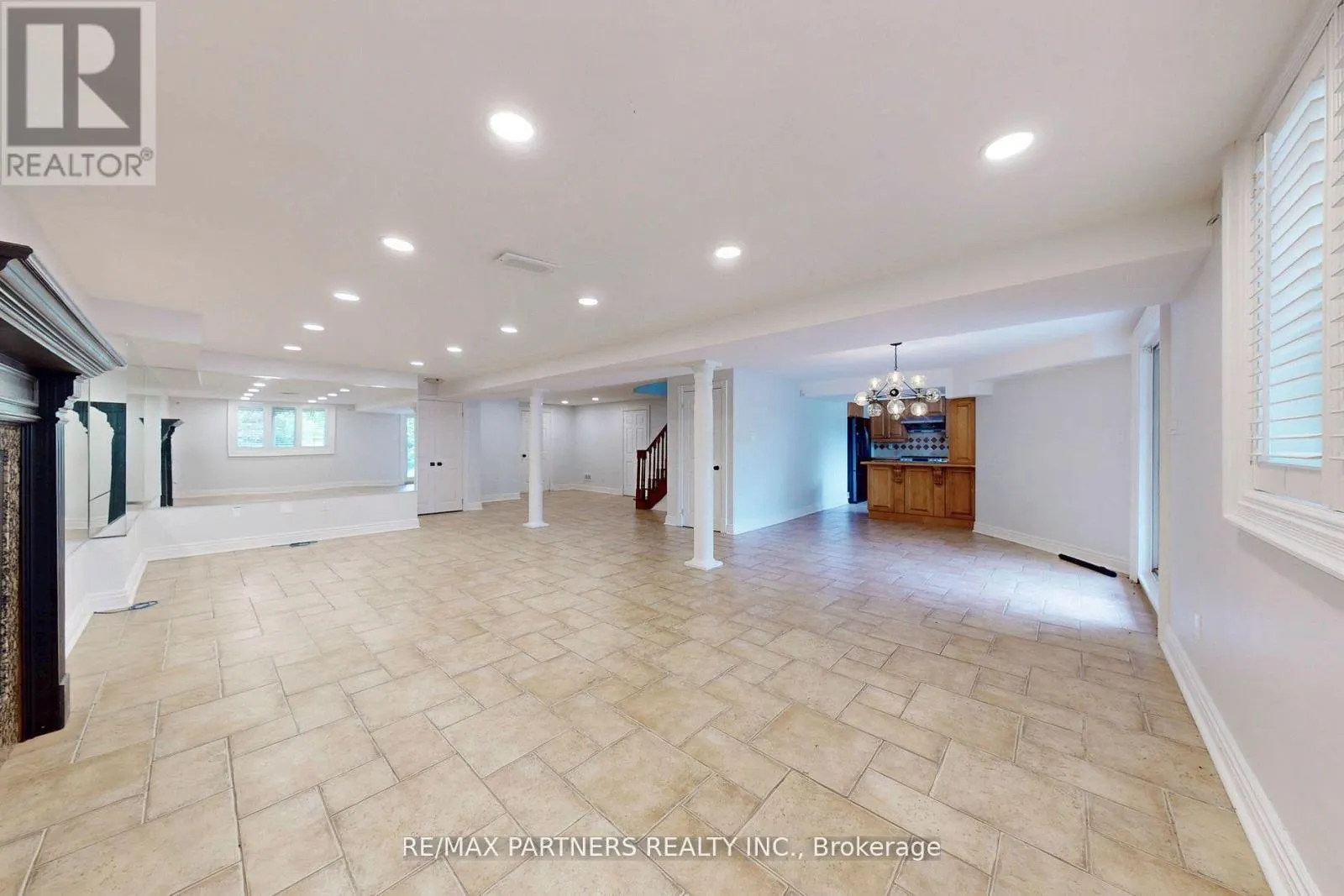 31 EYER DRIVE
