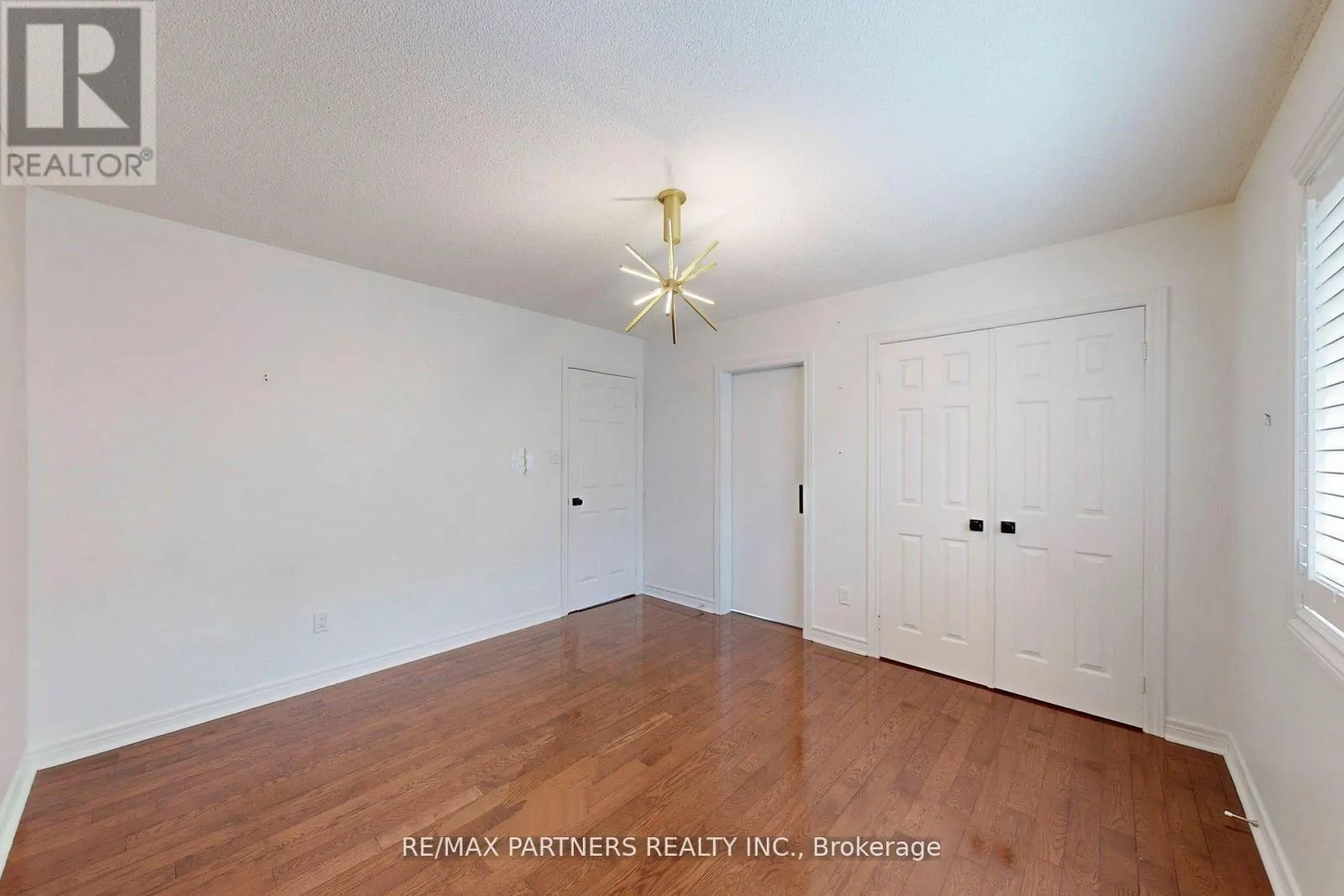 31 EYER DRIVE