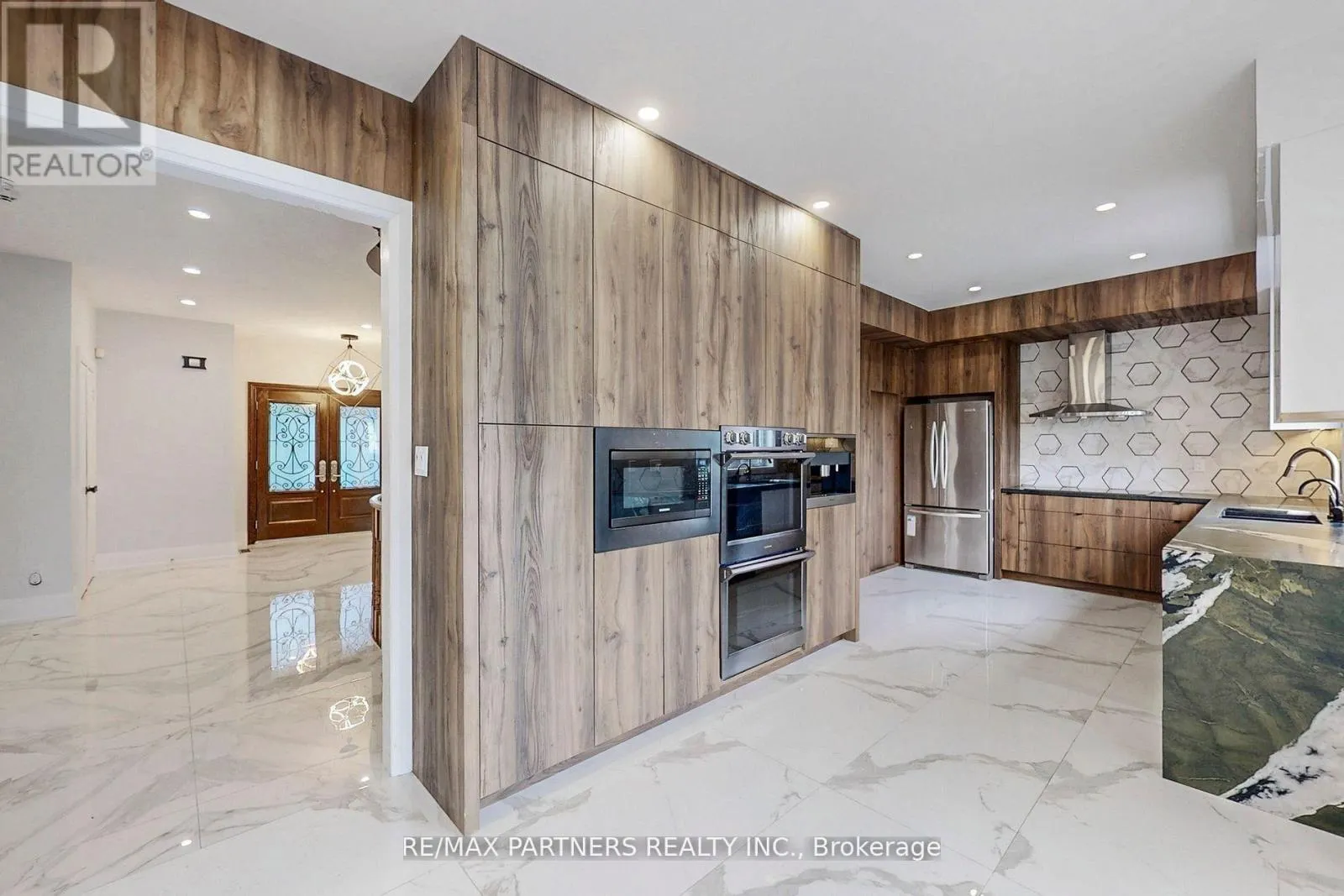 31 EYER DRIVE