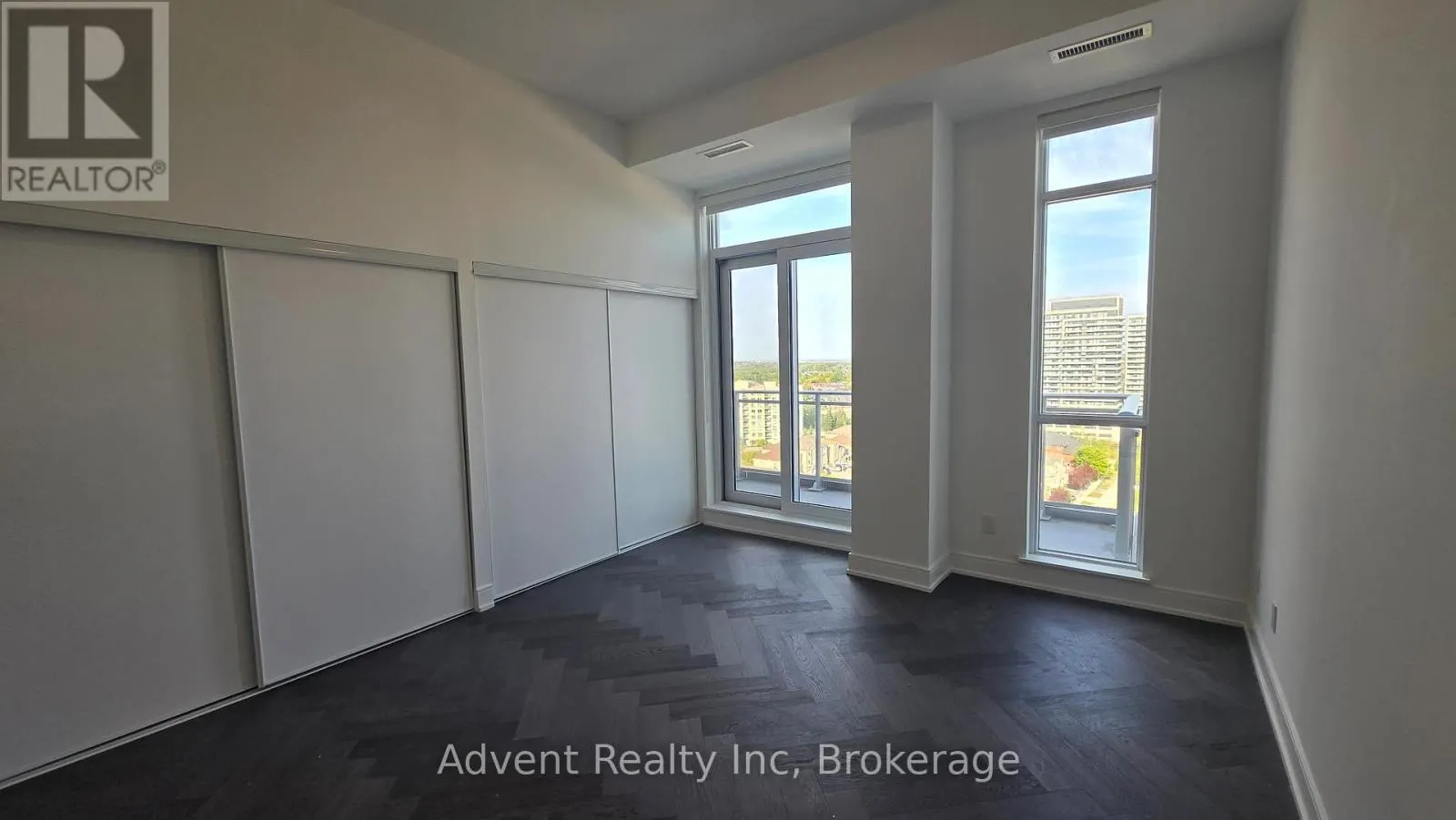 1304 - 8888 YONGE STREET
