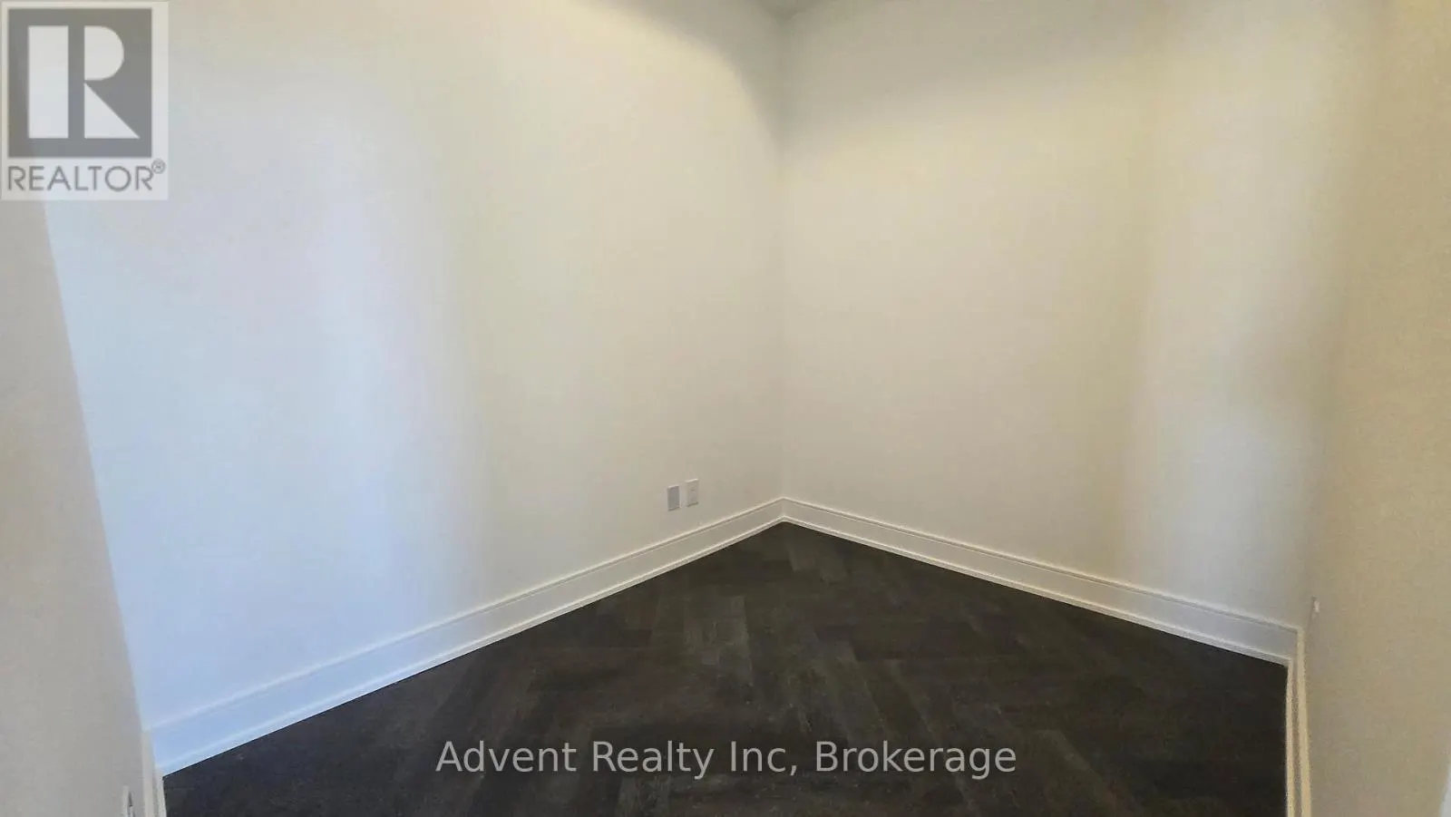 1304 - 8888 YONGE STREET
