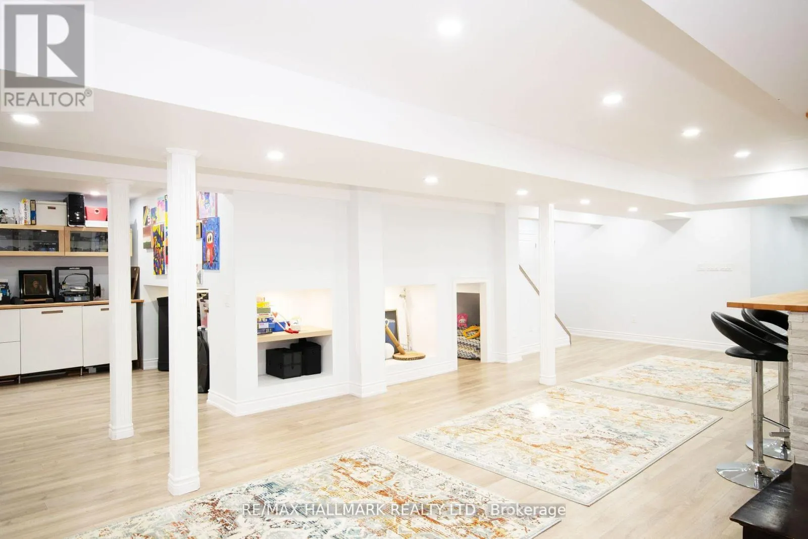 128 WOLF CREEK CRESCENT