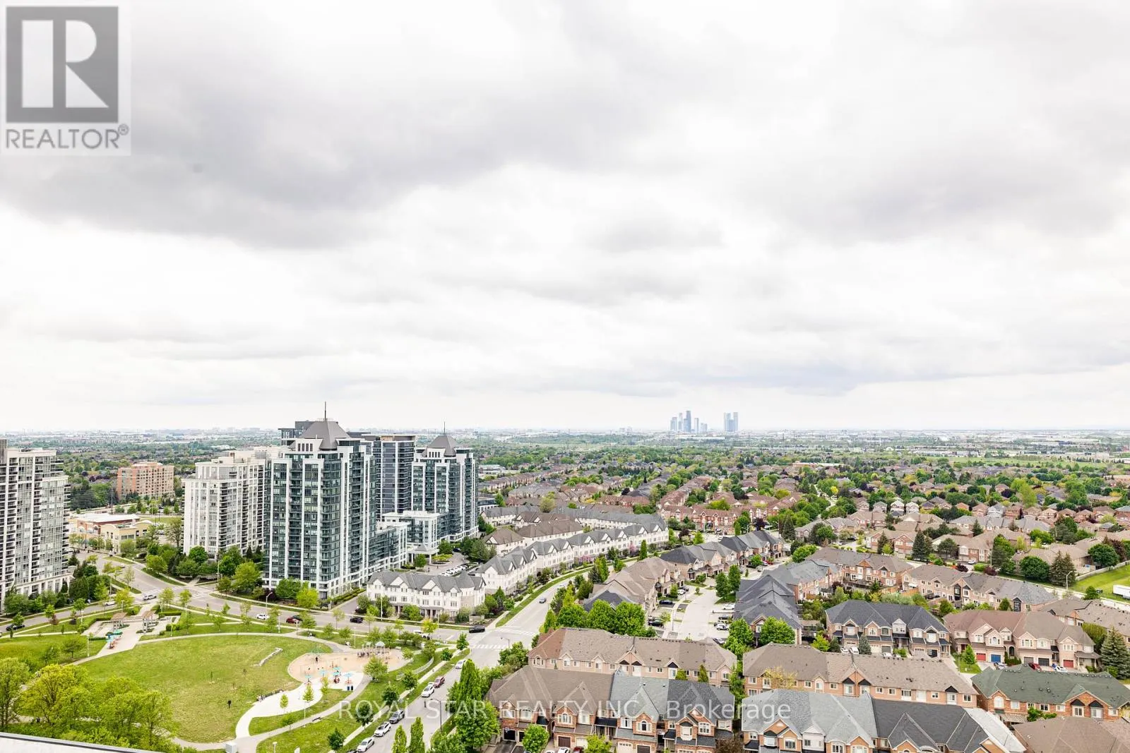 1502 - 7950 BATHURST STREET