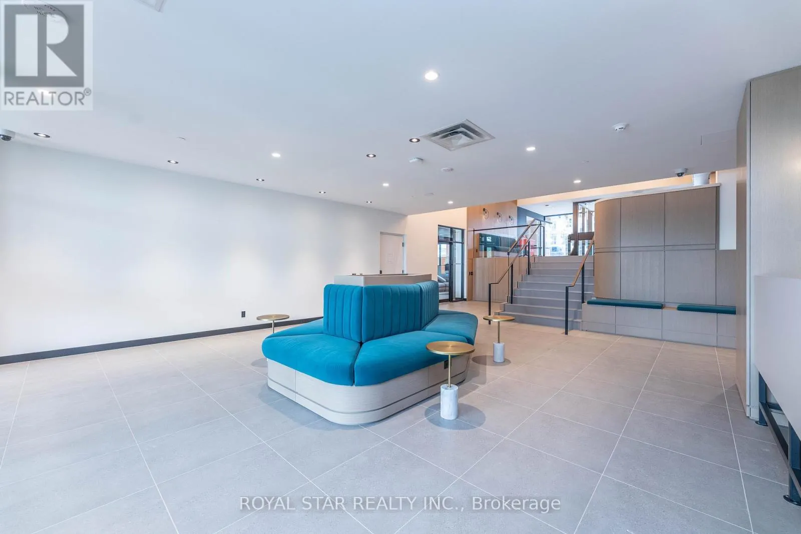 1502 - 7950 BATHURST STREET