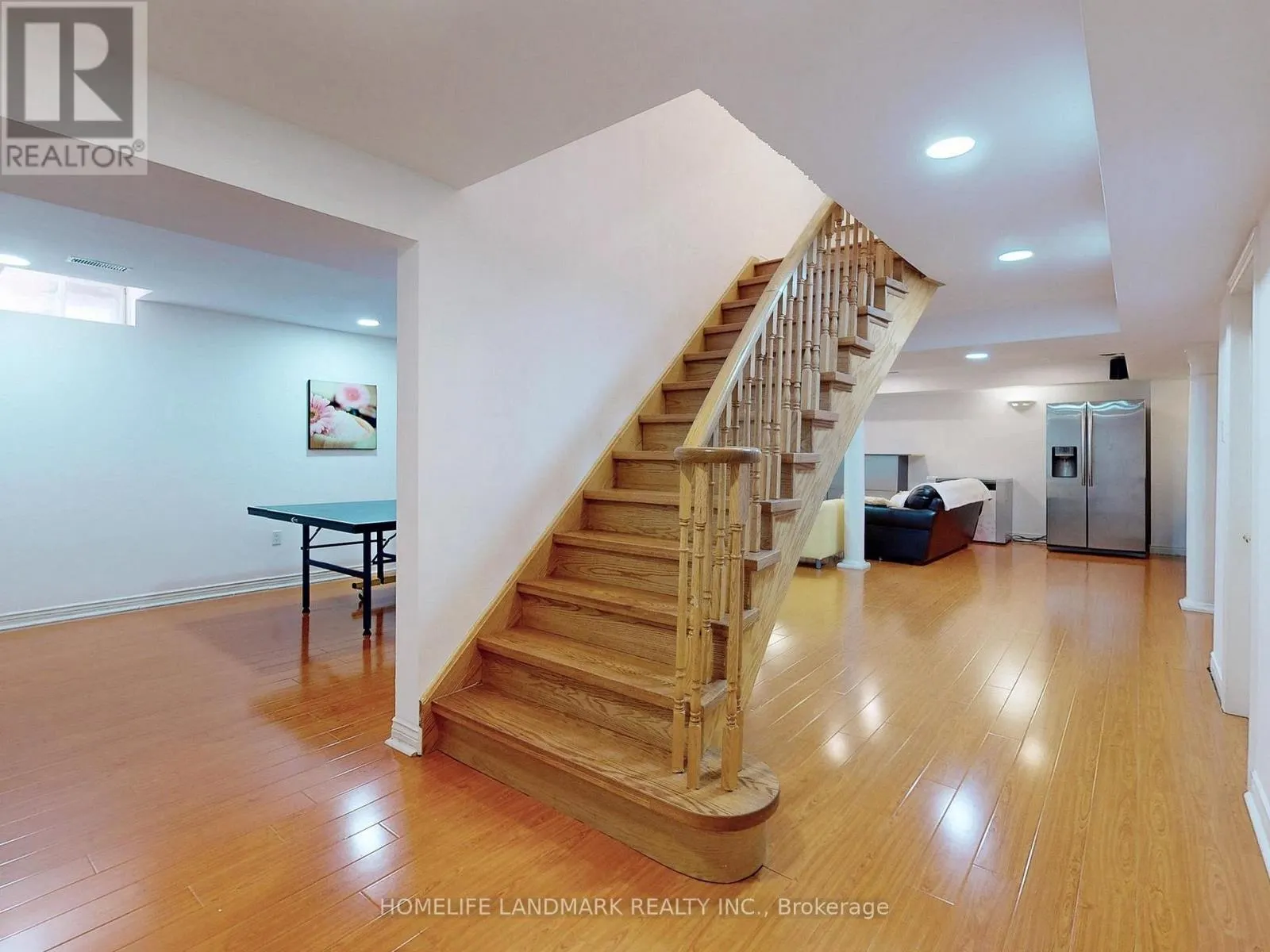64 BRADGATE DRIVE