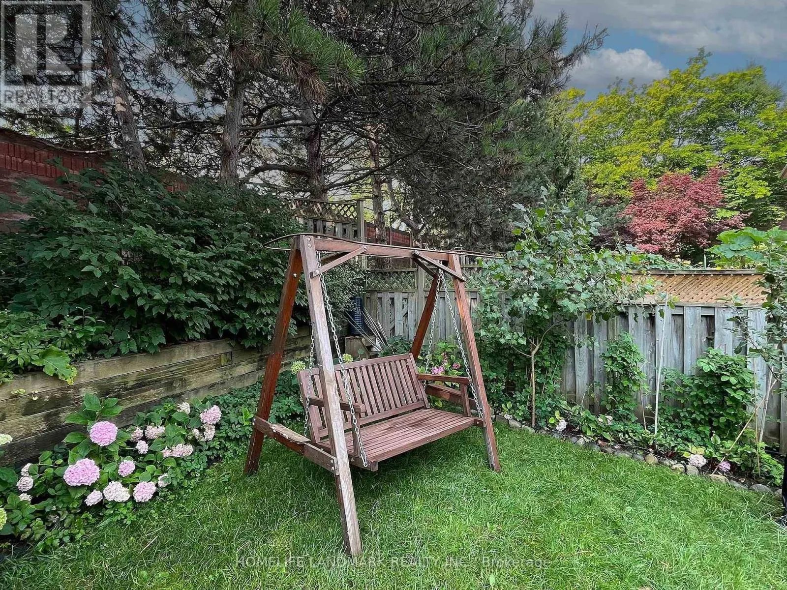 64 BRADGATE DRIVE