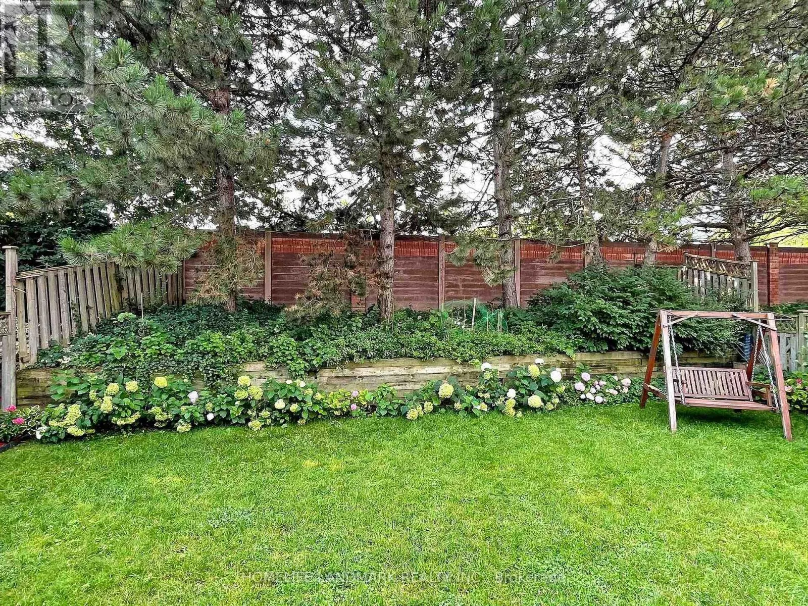 64 BRADGATE DRIVE