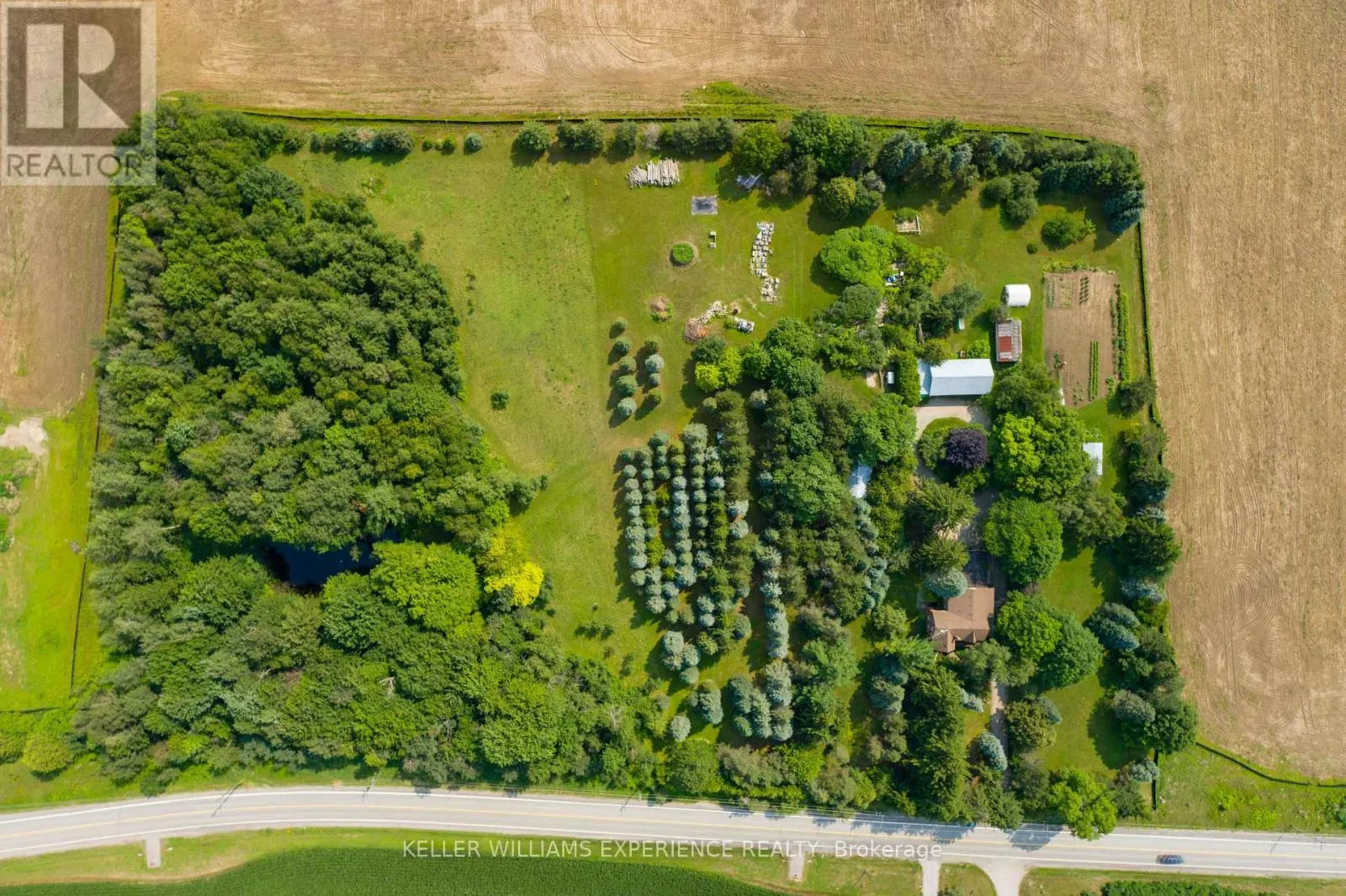 7089 5TH SIDE ROAD