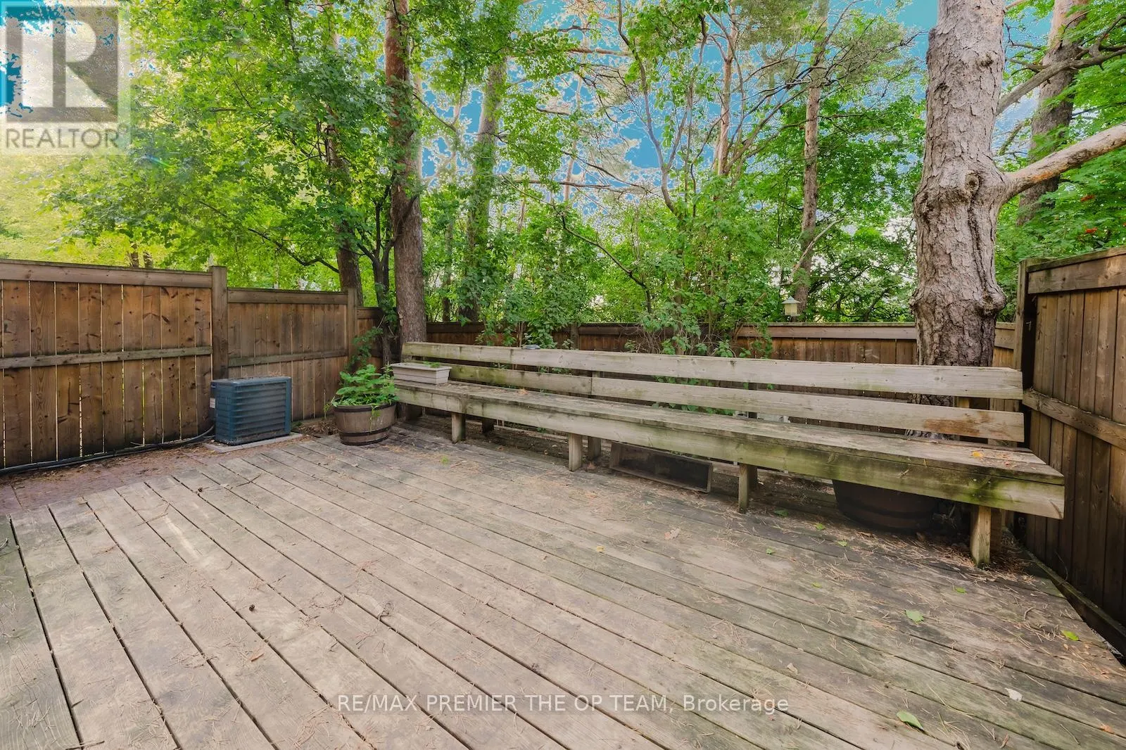 22 HENDERSON DRIVE