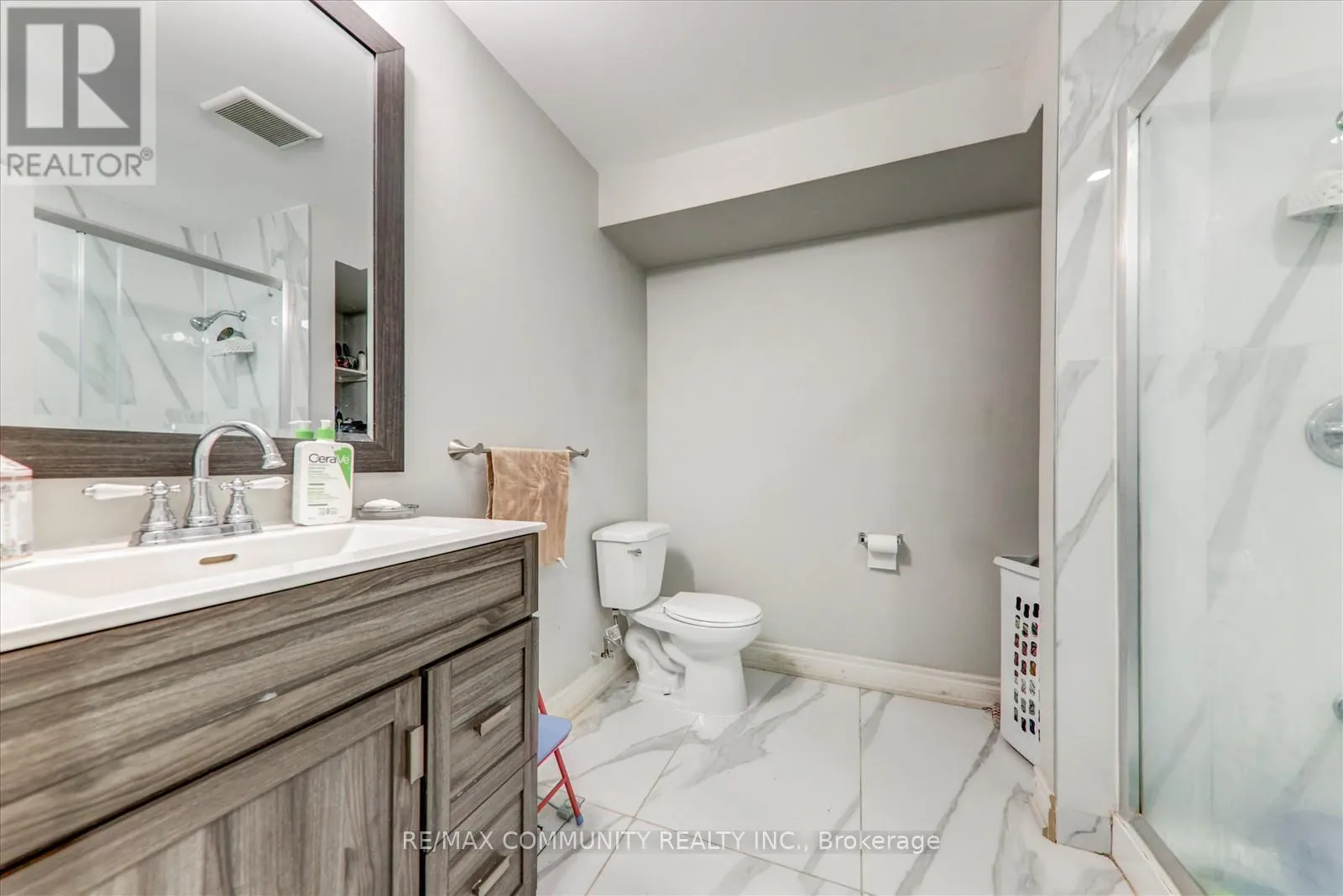 BSMT - 138 WEST LAWN CRESCENT