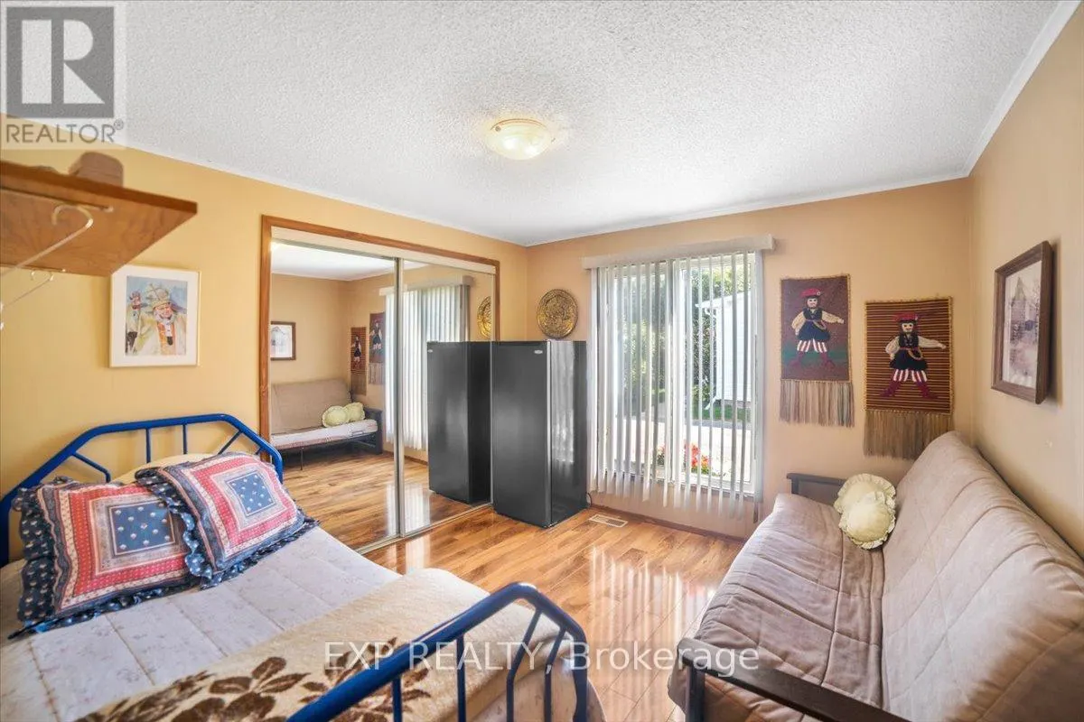 36 JUNO CRESCENT