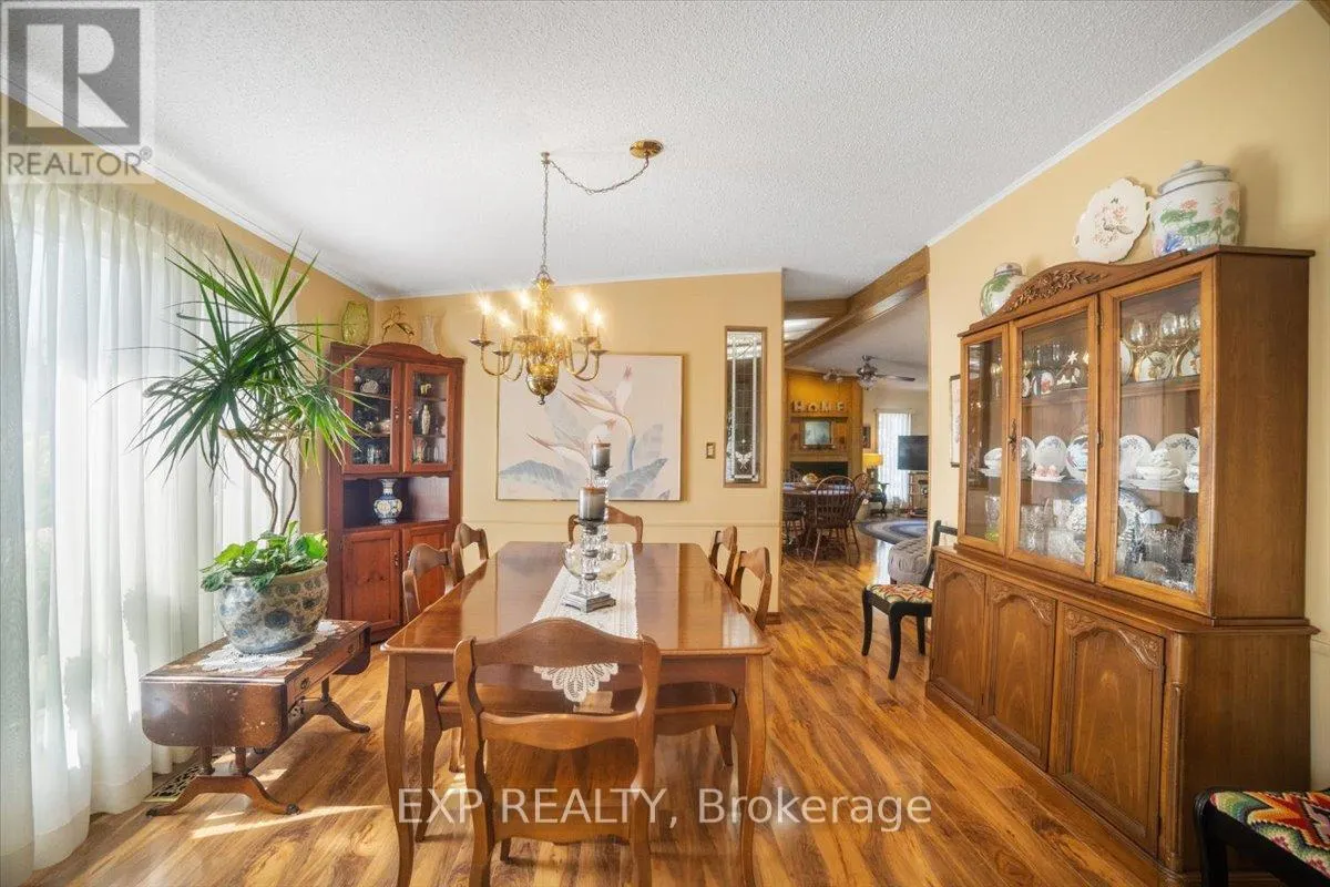 36 JUNO CRESCENT