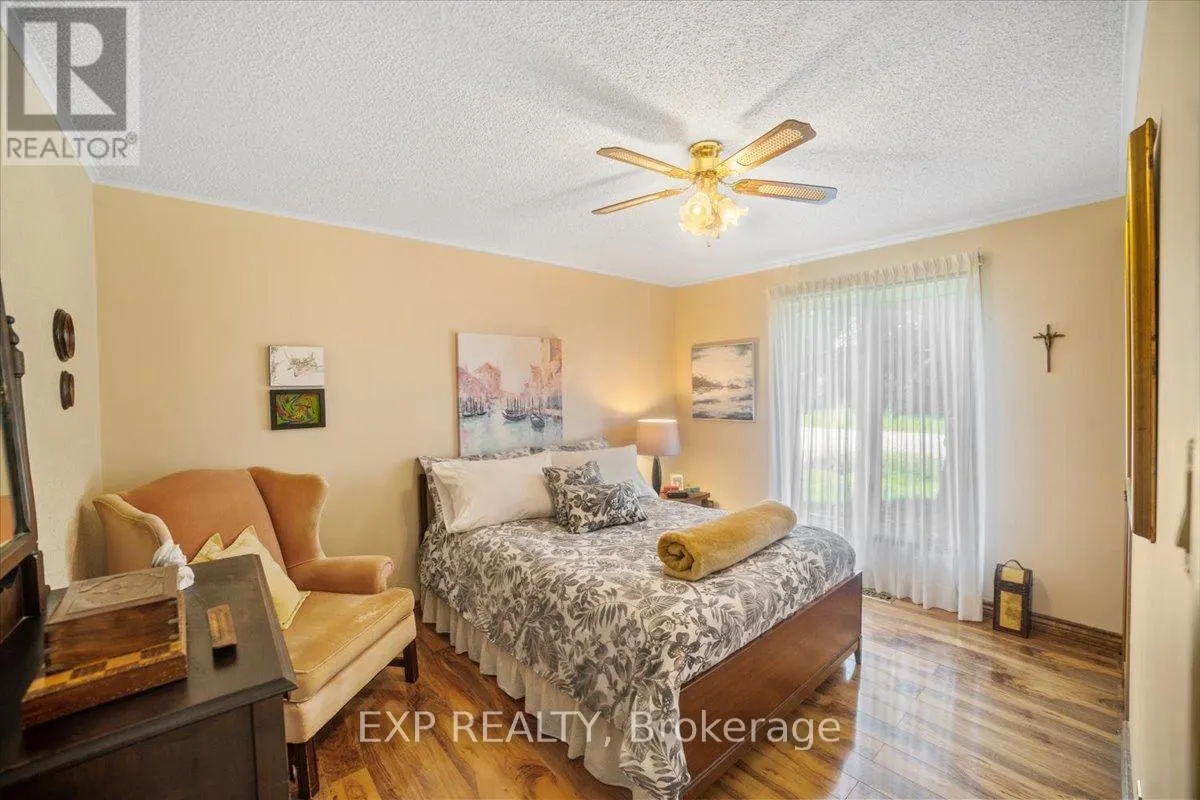 36 JUNO CRESCENT